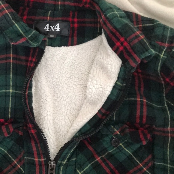Fluffy 4x4 Flannel - Picture 3 of 3